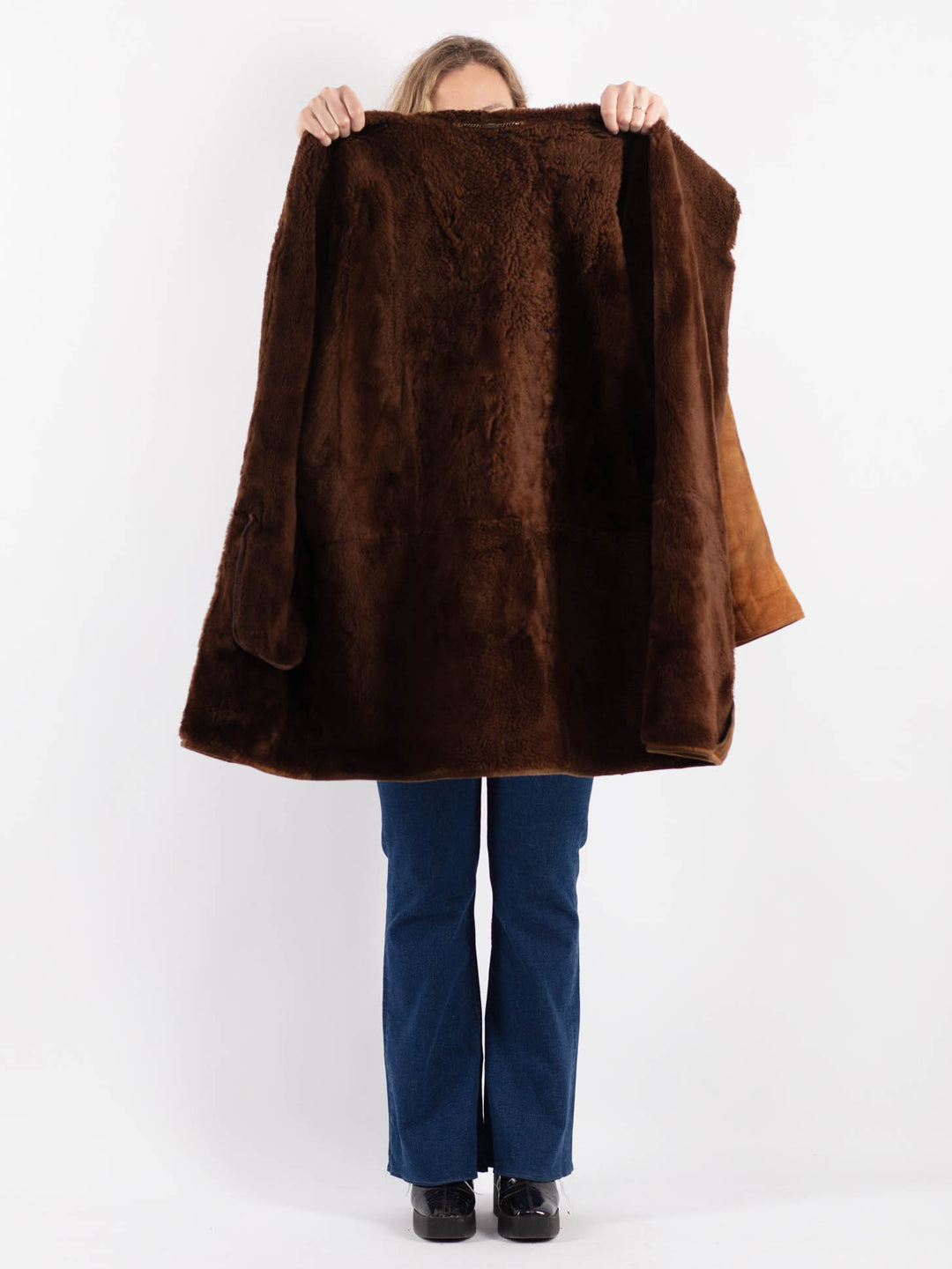 Vintage 90's Women Sheepskin Coat in BrownV9190