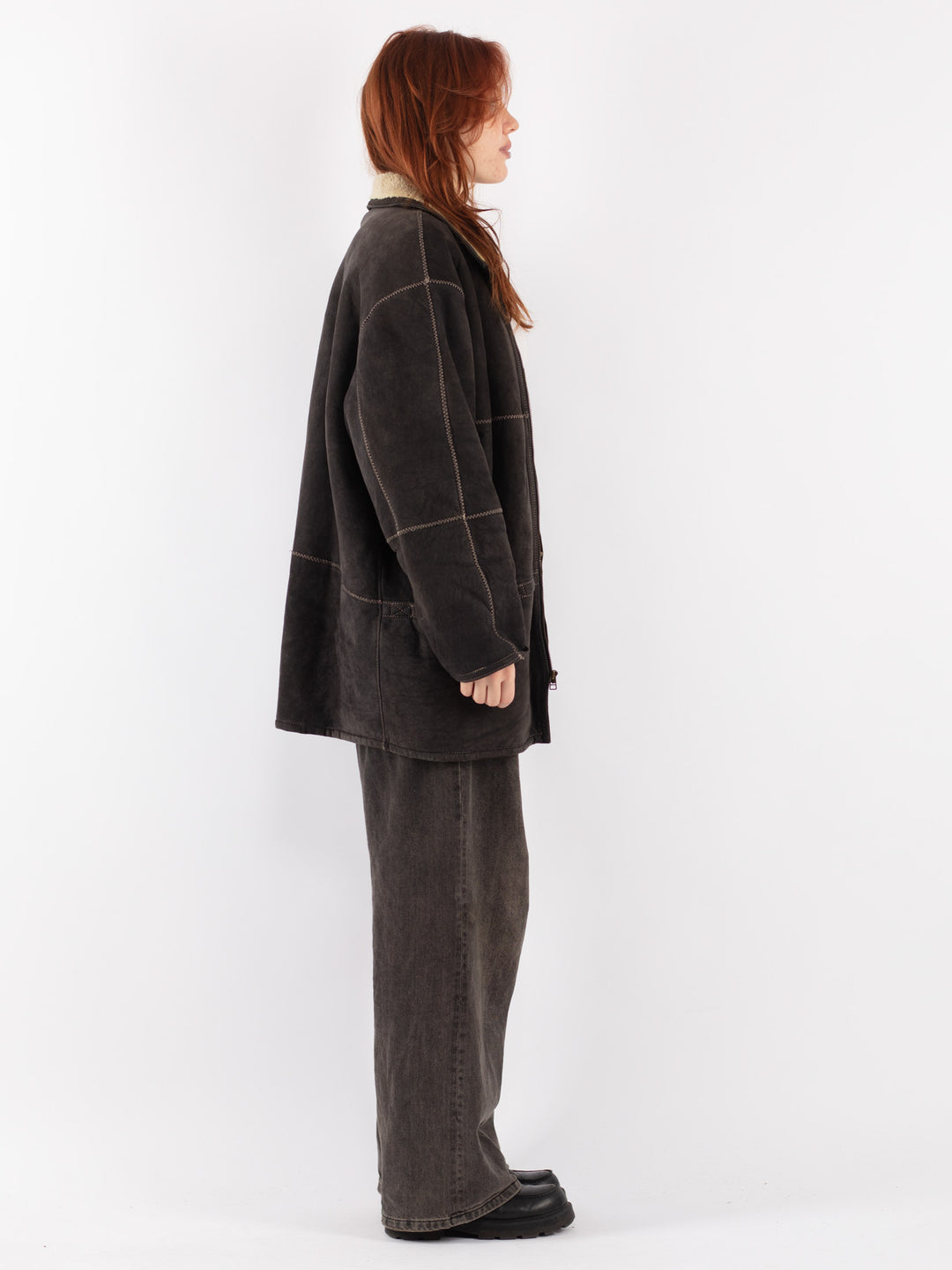 Vintage 90's Women Sheepskin Coat in Black