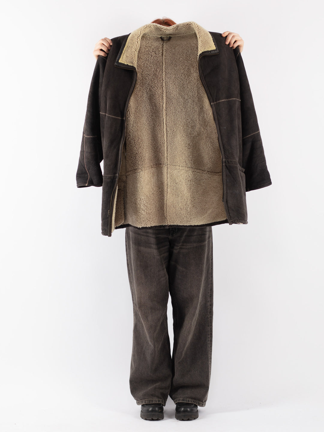 Vintage 90's Women Sheepskin Coat in Black