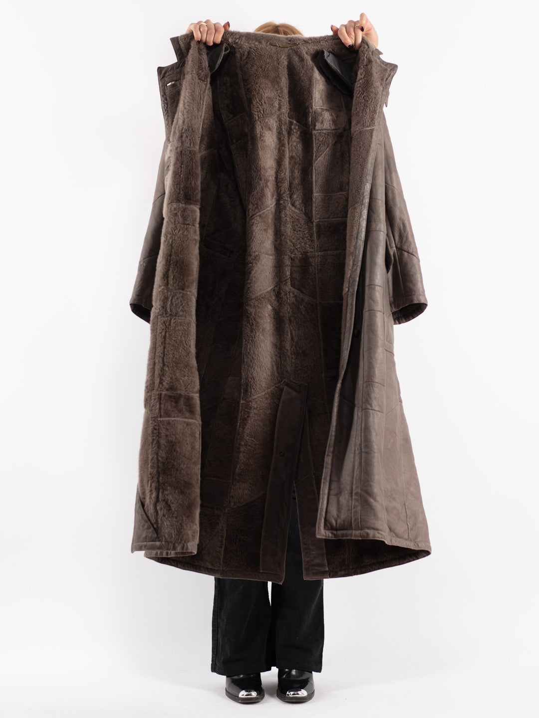 Vintage 90's Women Sheepskin Coat in Gray