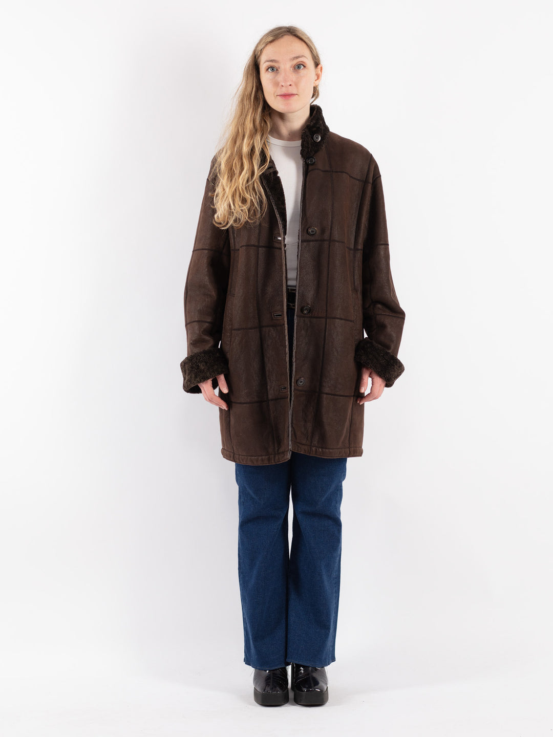 Vintage 90's Women Sheepskin Coat in Brown