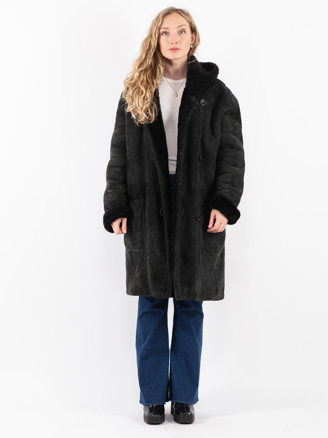 Vintage 90's Women Sheepskin Coat in Black