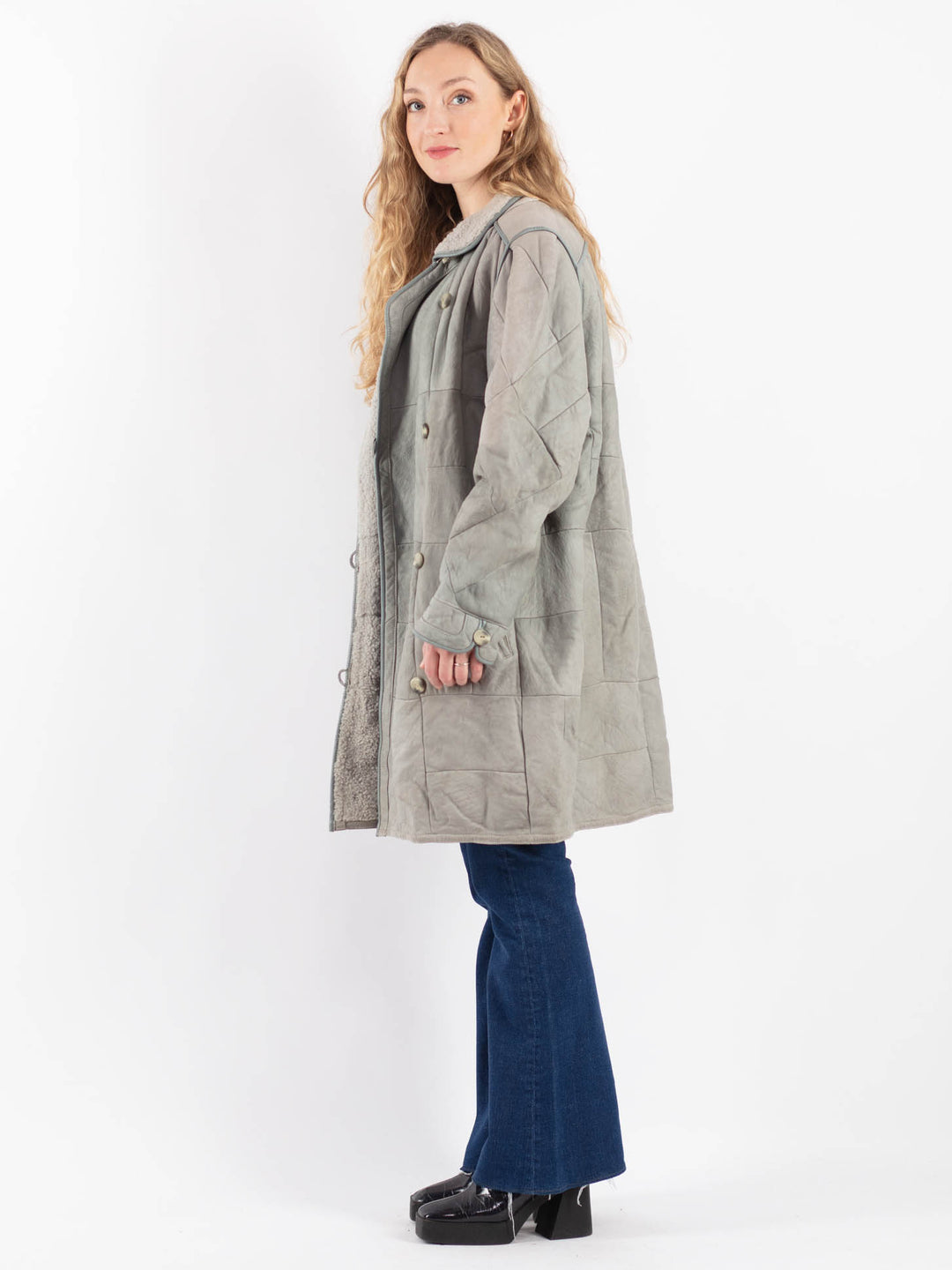 Vintage 90's Women Sheepskin in Gray