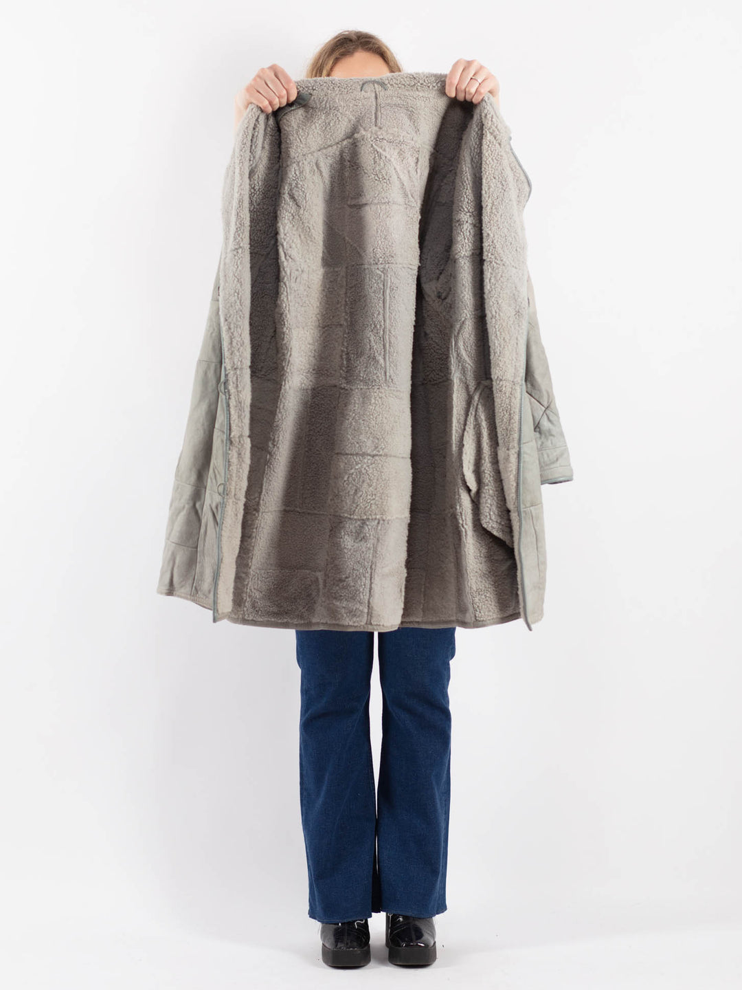 Vintage 90's Women Sheepskin in Gray