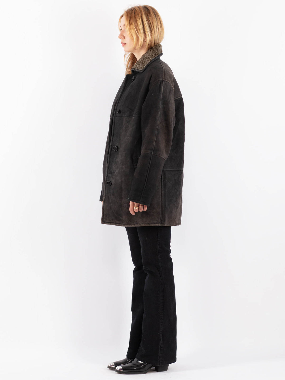 Vintage 90's Women Sheepskin Coat in BlackV9702
