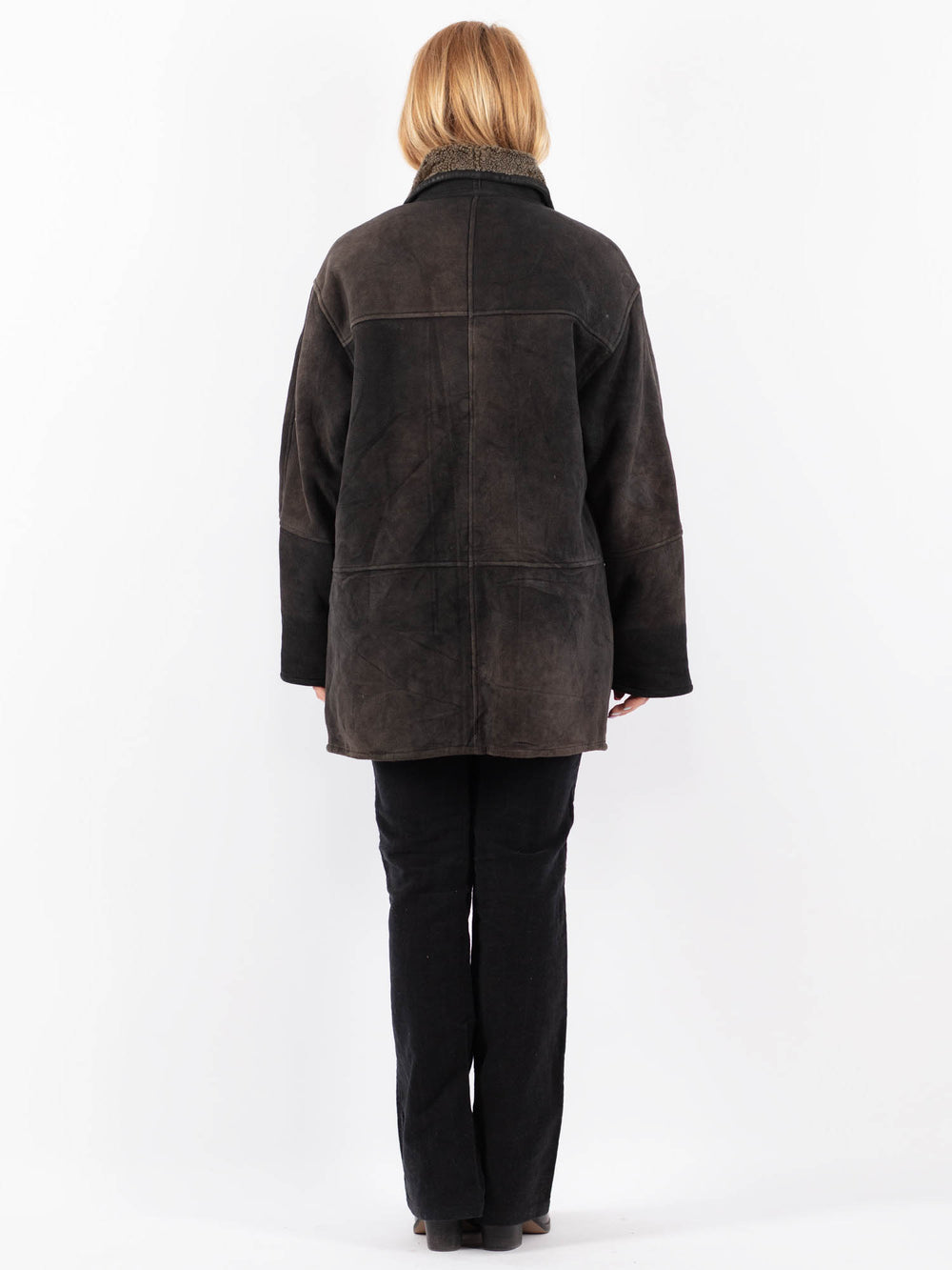 Vintage 90's Women Sheepskin Coat in BlackV9702