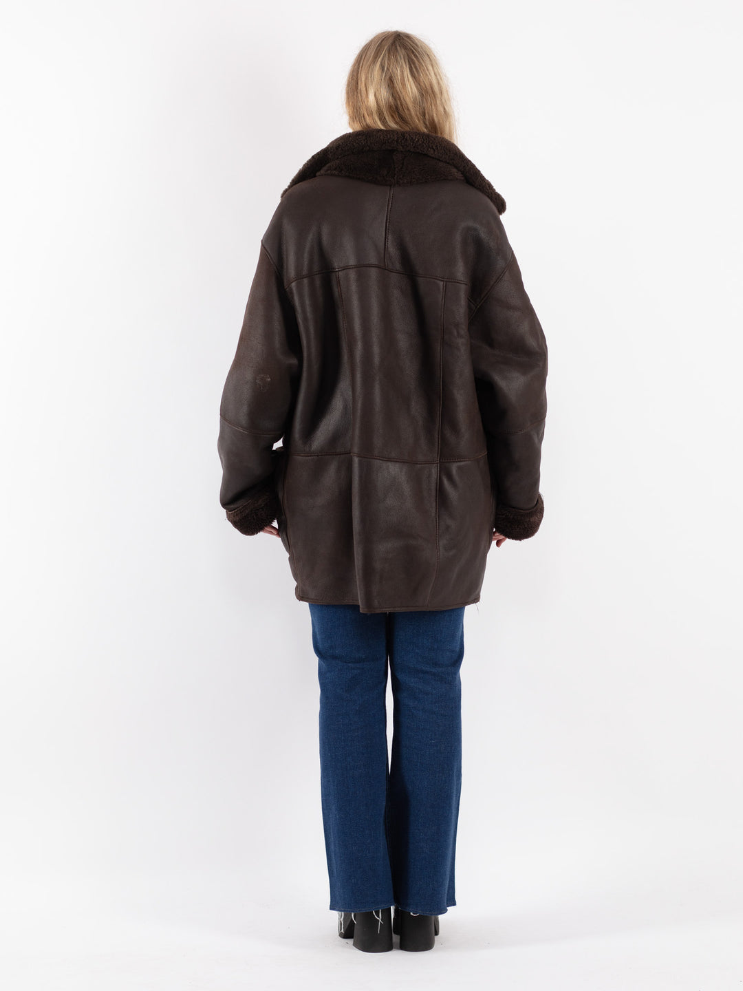 Vintage 90's Women Sheepskin Coat in Brown