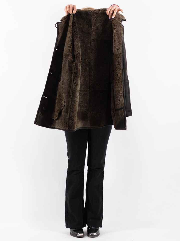 Vintage 90's Women Sheepskin Coat in BlackV9702