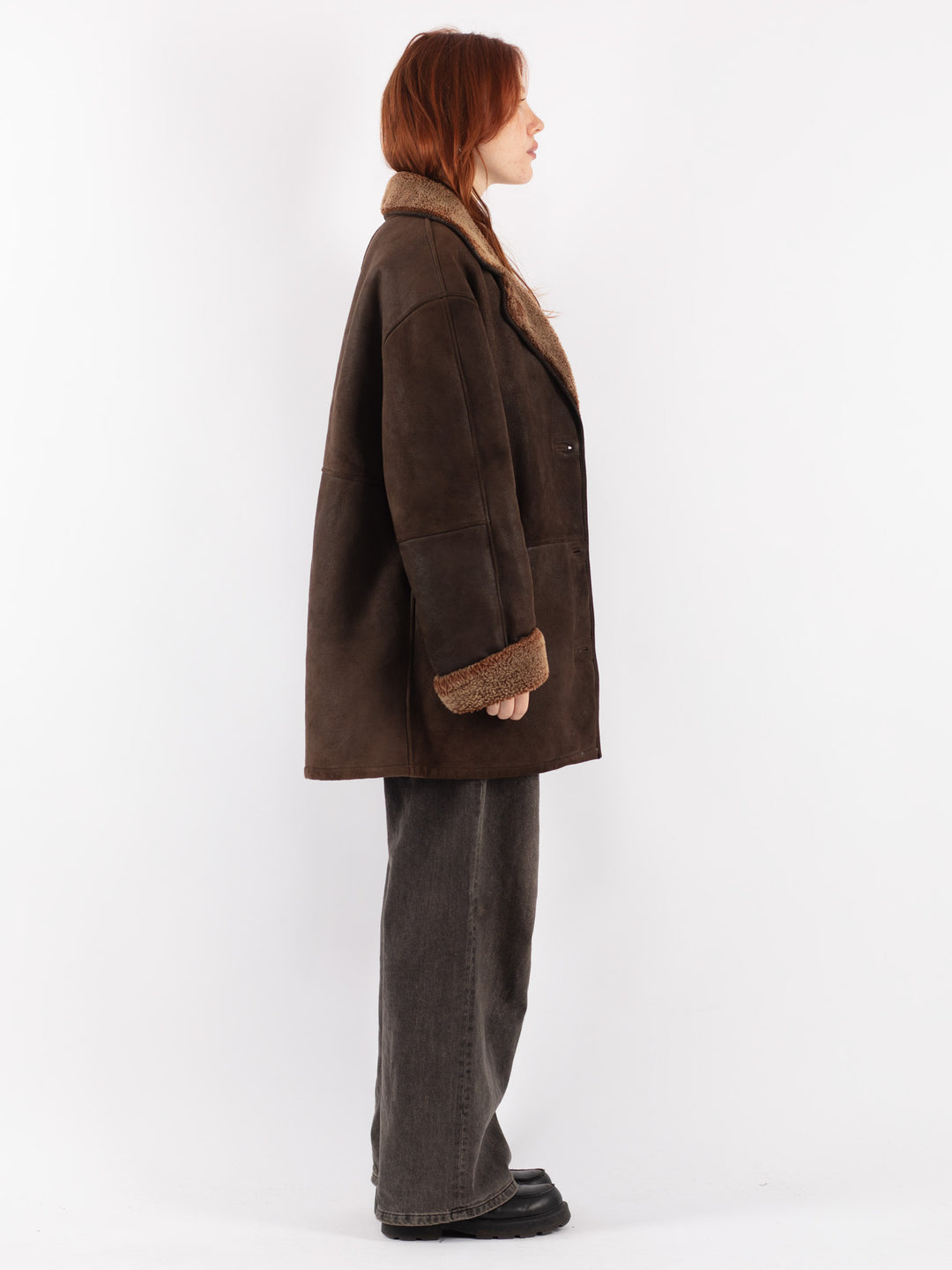 Vintage 90's Women Sheepskin Coat in Brown