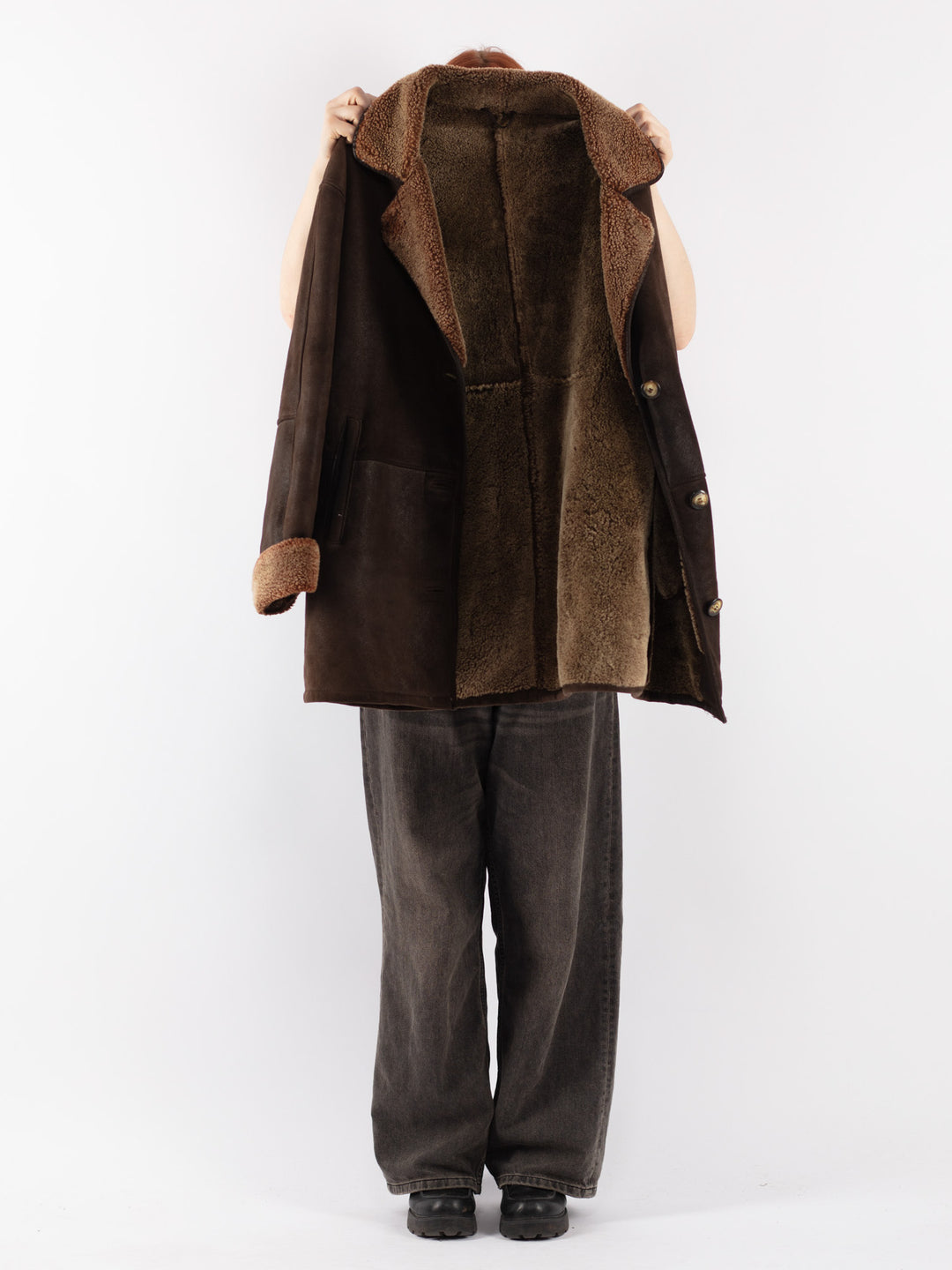 Vintage 90's Women Sheepskin Coat in Brown