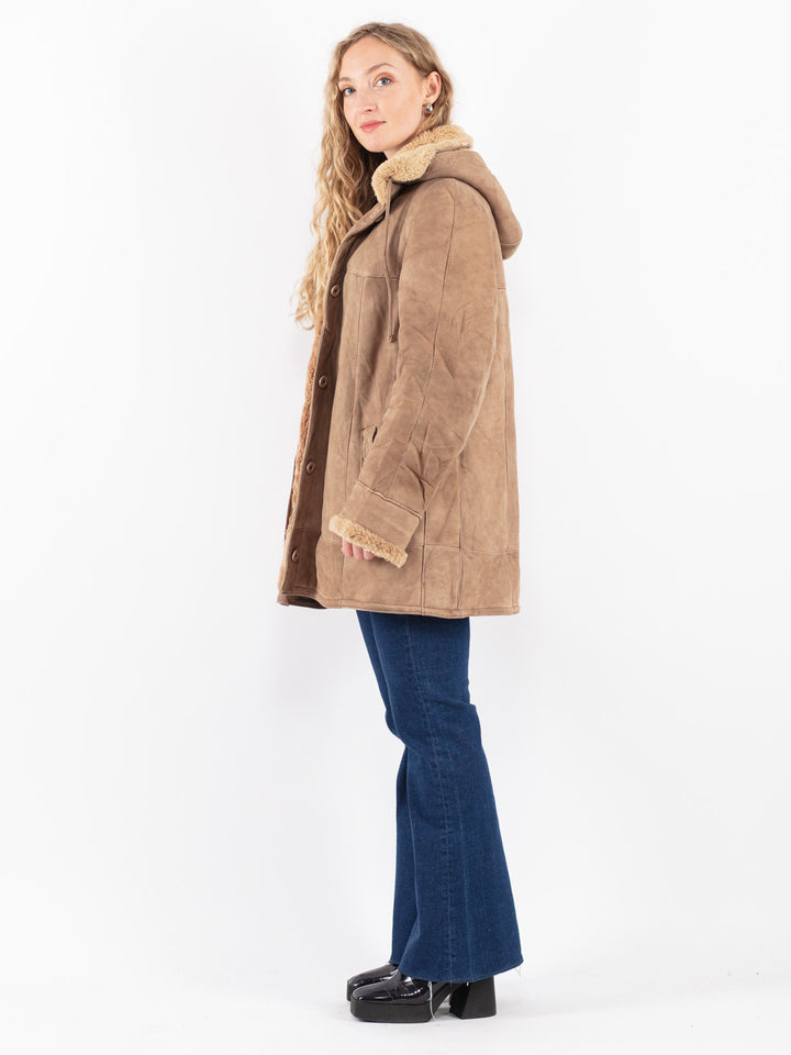 Vintage 90's Women Sheepskin Coat in Beige