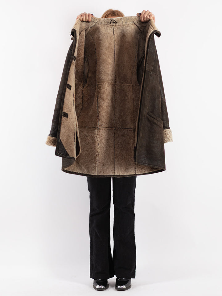 Vintage 90's Women Sheepskin Coat in Brown