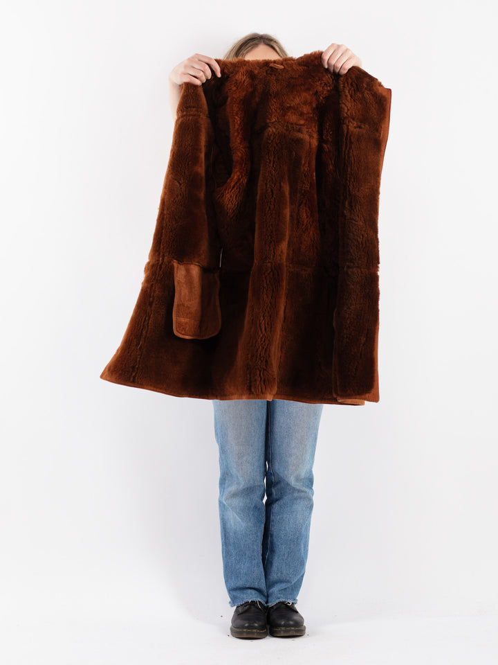 Vintage 90's Women Sheepskin Coat in Brown