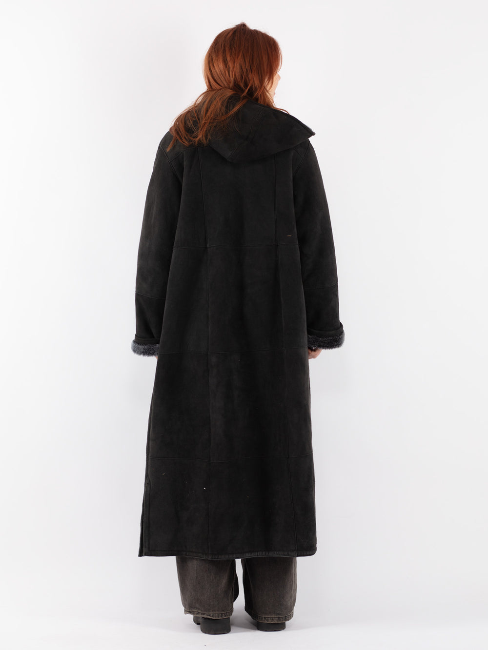Vintage 90's Women Sheepskin Coat in BlackV8528