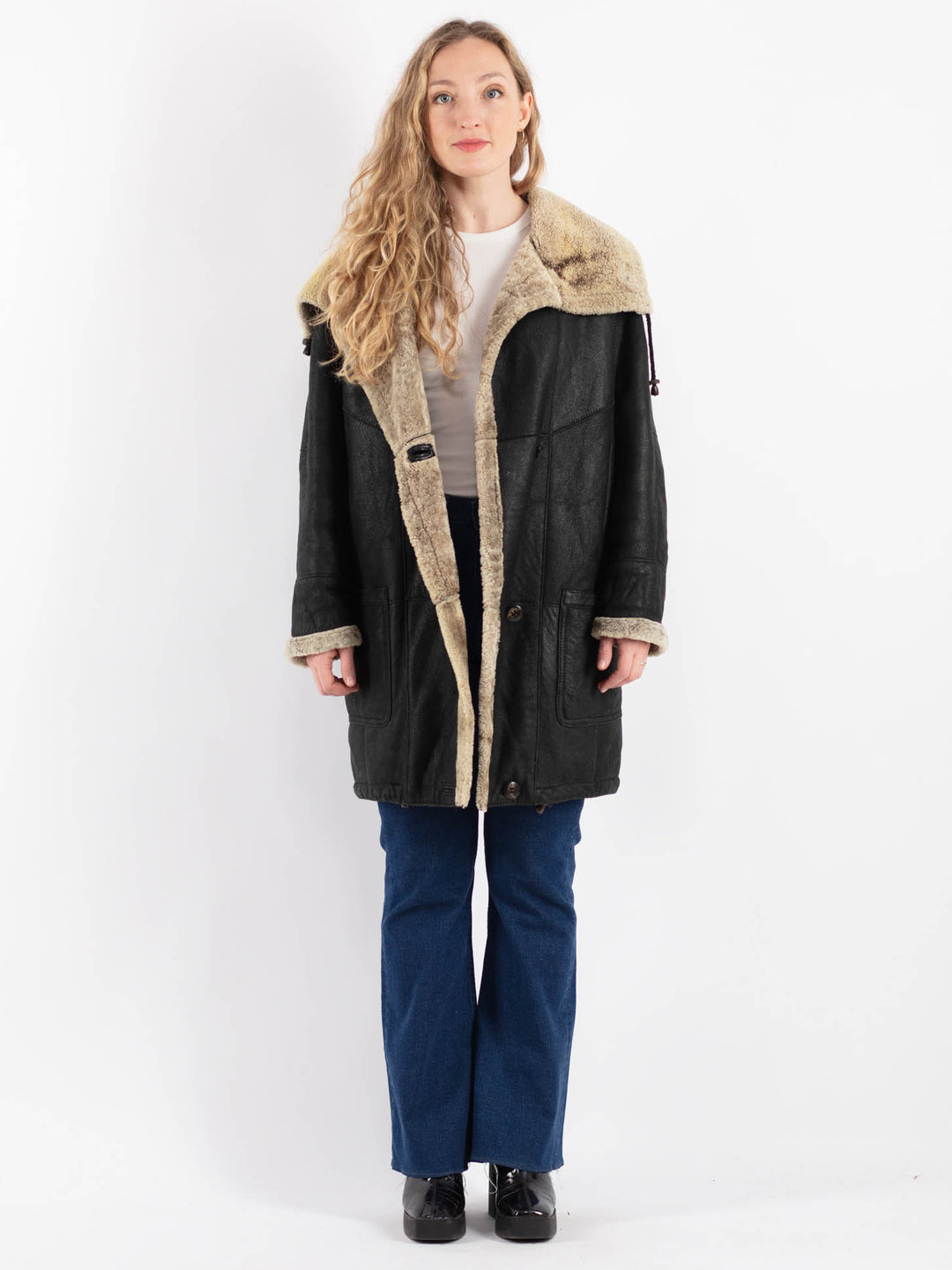 Vintage 90's Women Sheepskin Coat in BlackV9198