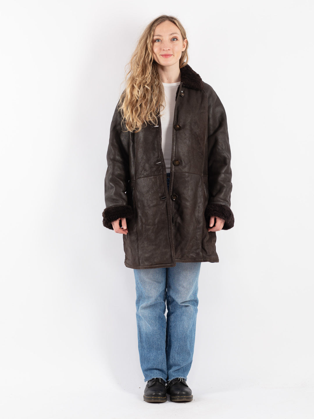 Vintage 90's Women Sheepskin Coat in Brown