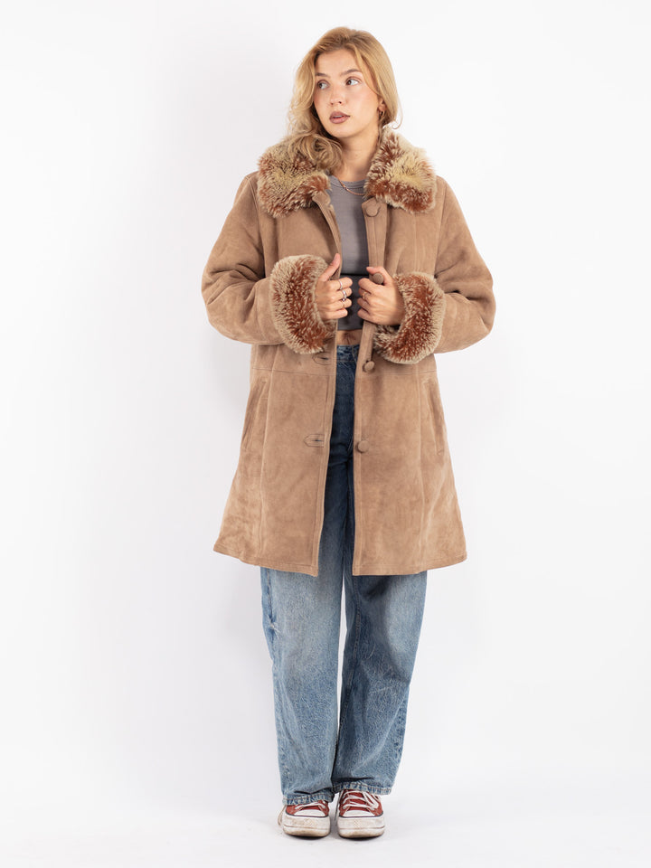 Vintage Women Sheepskin Shearling Coat in Beige