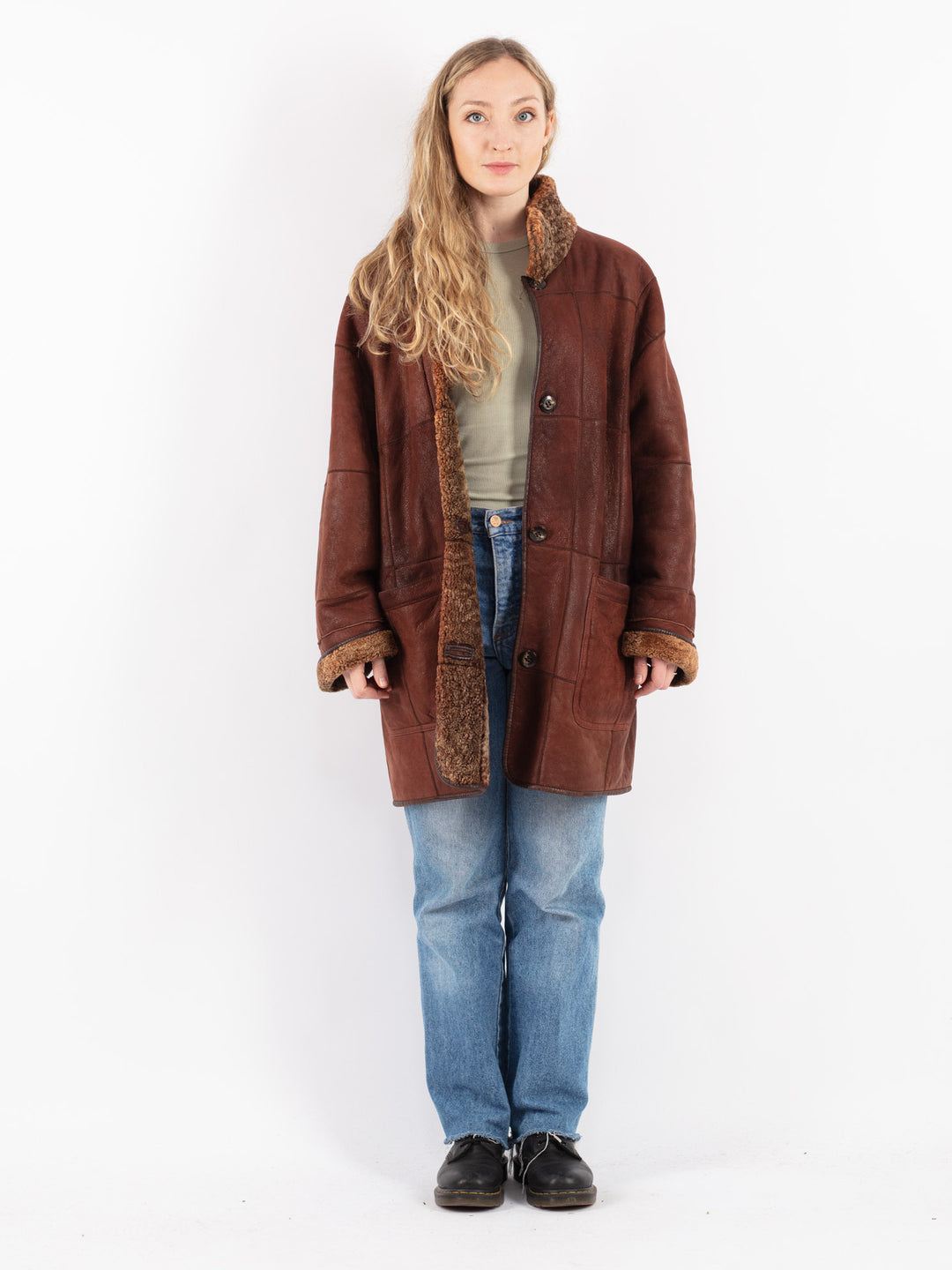Vintage 90's Women Sheepskin Coat in Brown