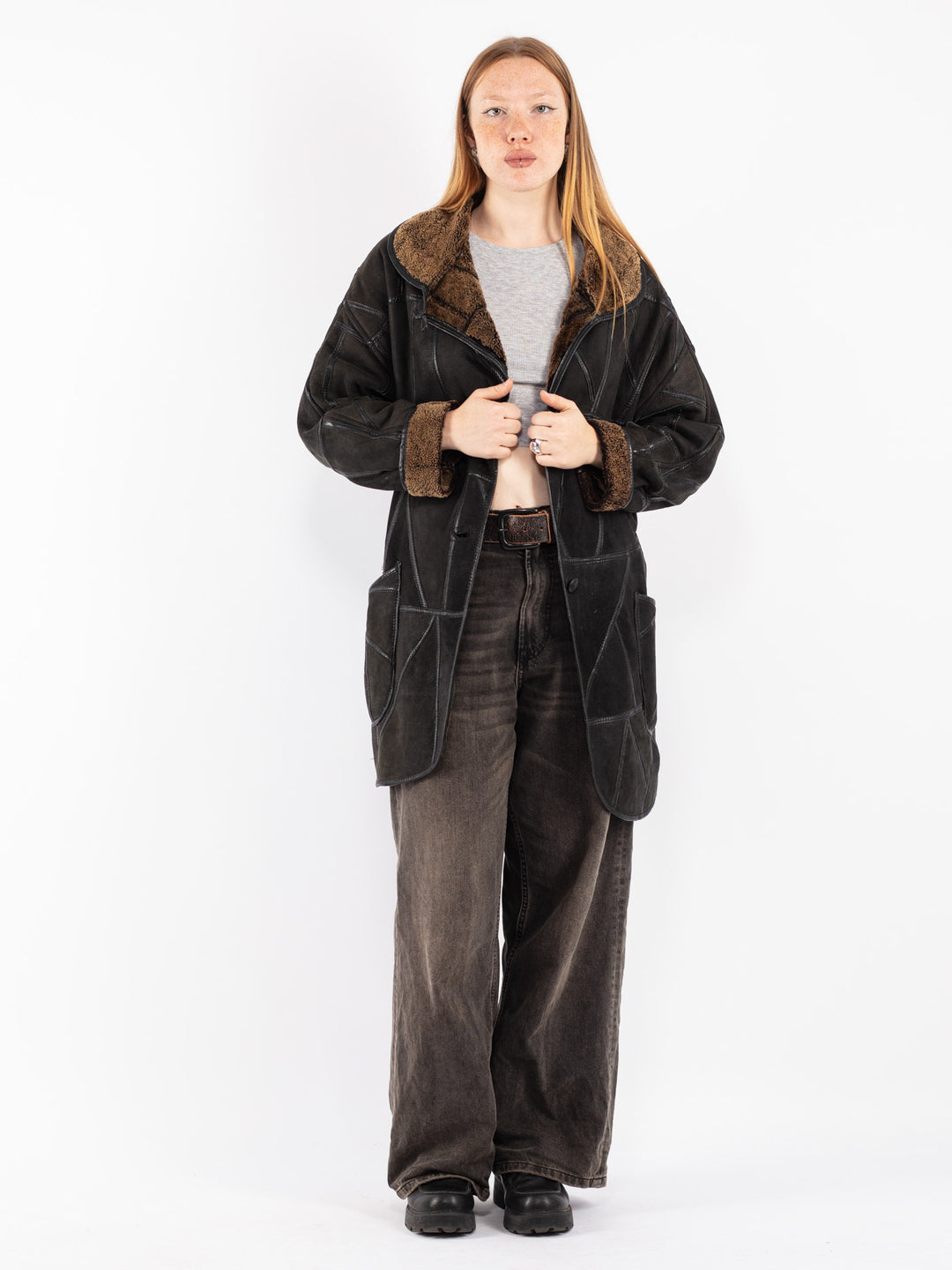 Vintage 90's Women Sheepskin Coat in Black
