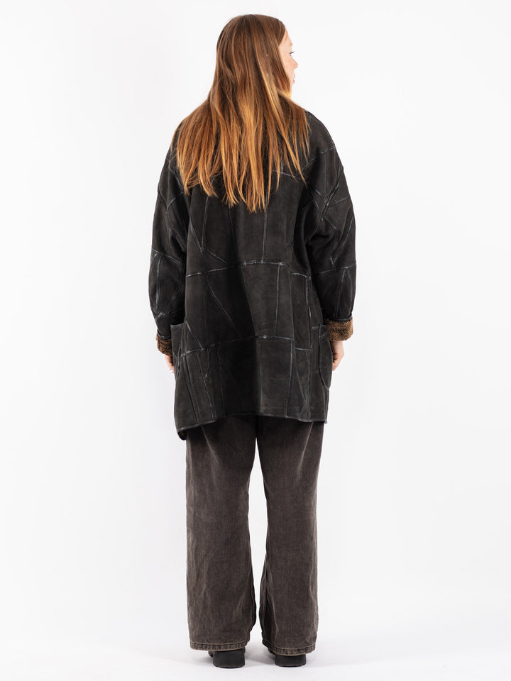 Vintage 90's Women Sheepskin Coat in Black