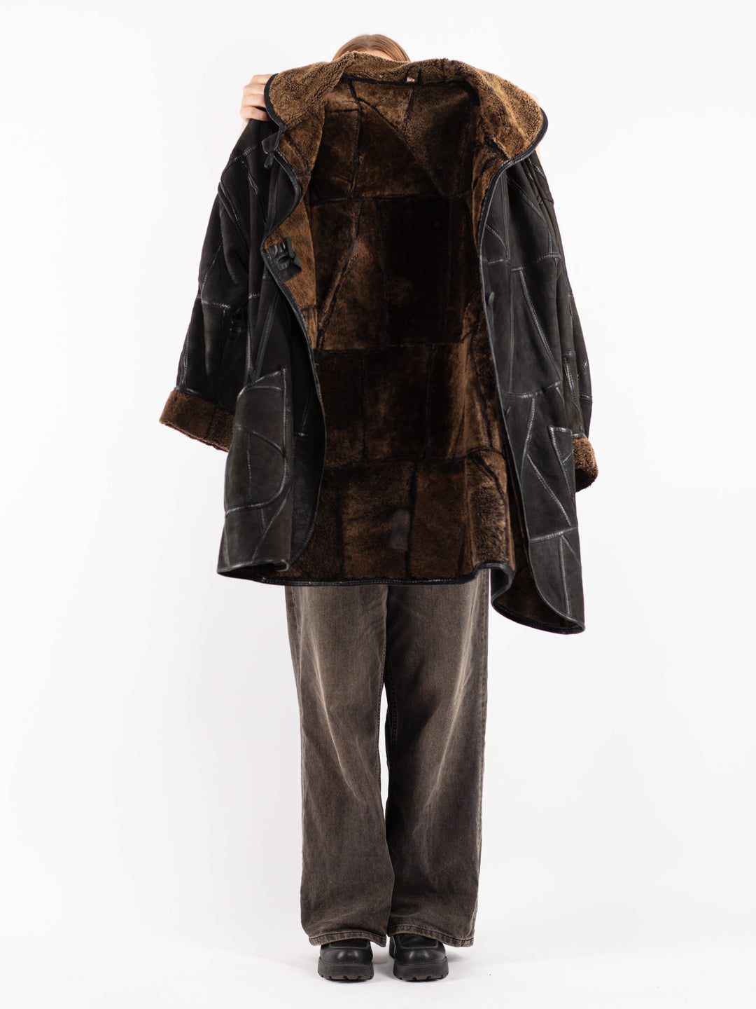 Vintage 90's Women Sheepskin Coat in Black