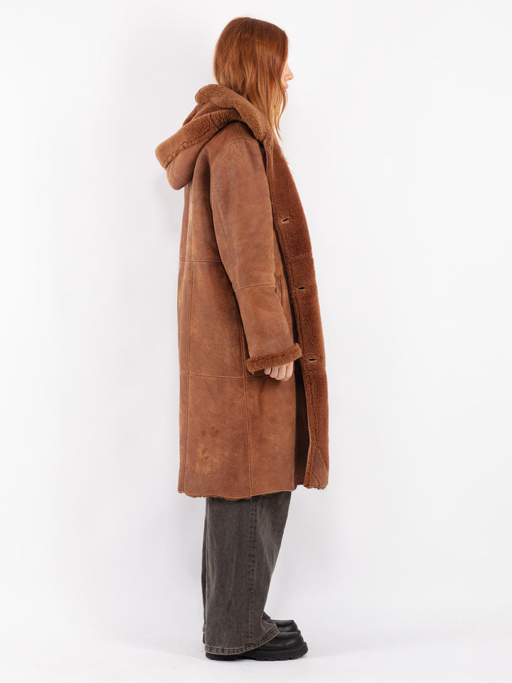 Vintage 90's Women Sheepskin Coat in Brown