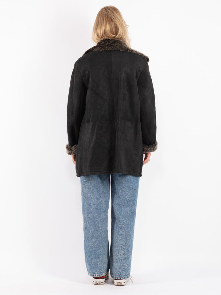 Vintage 90's Women Sheepskin Coat in Black