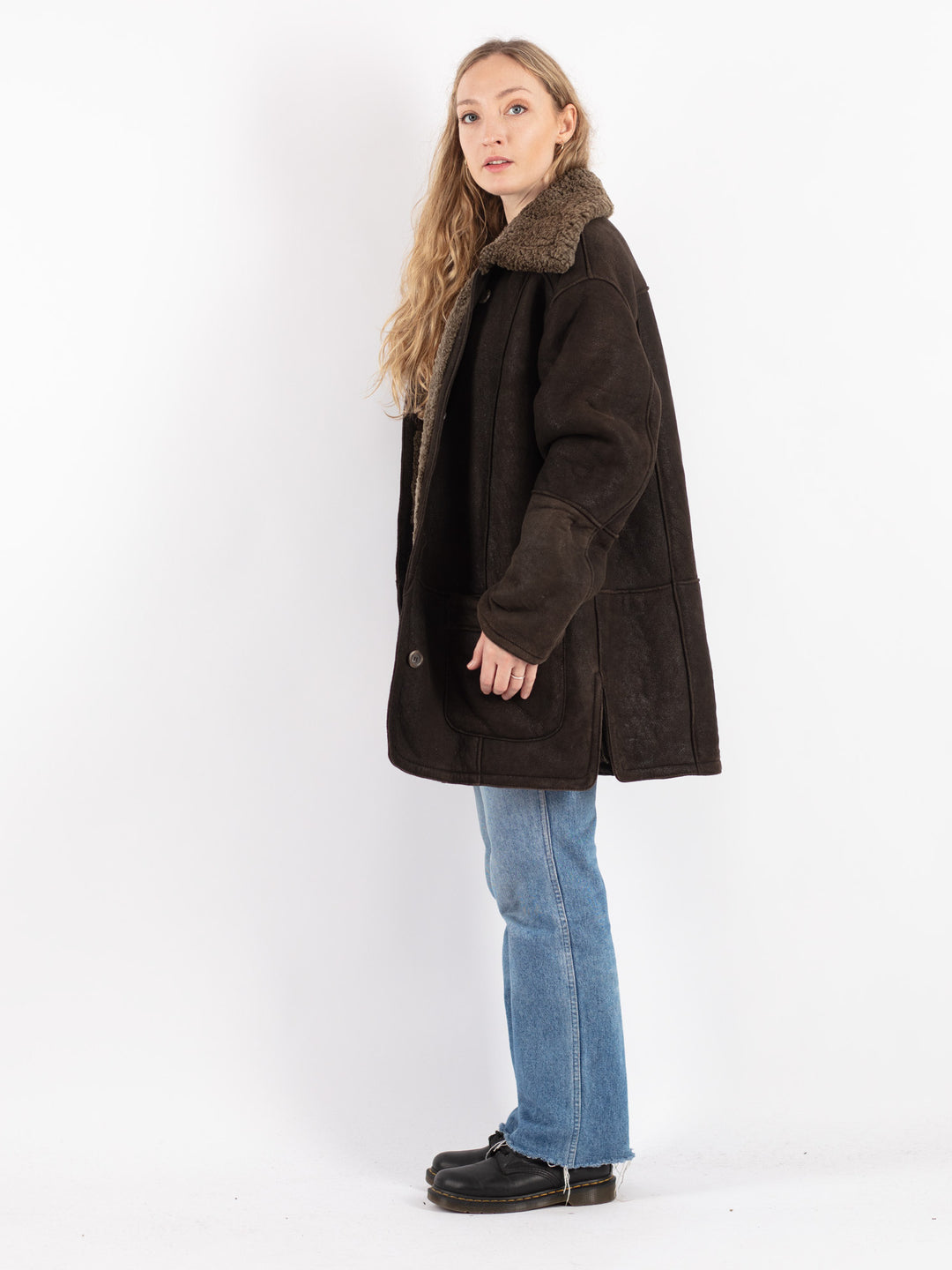 Vintage 90's Women Sheepskin Coat in Brown