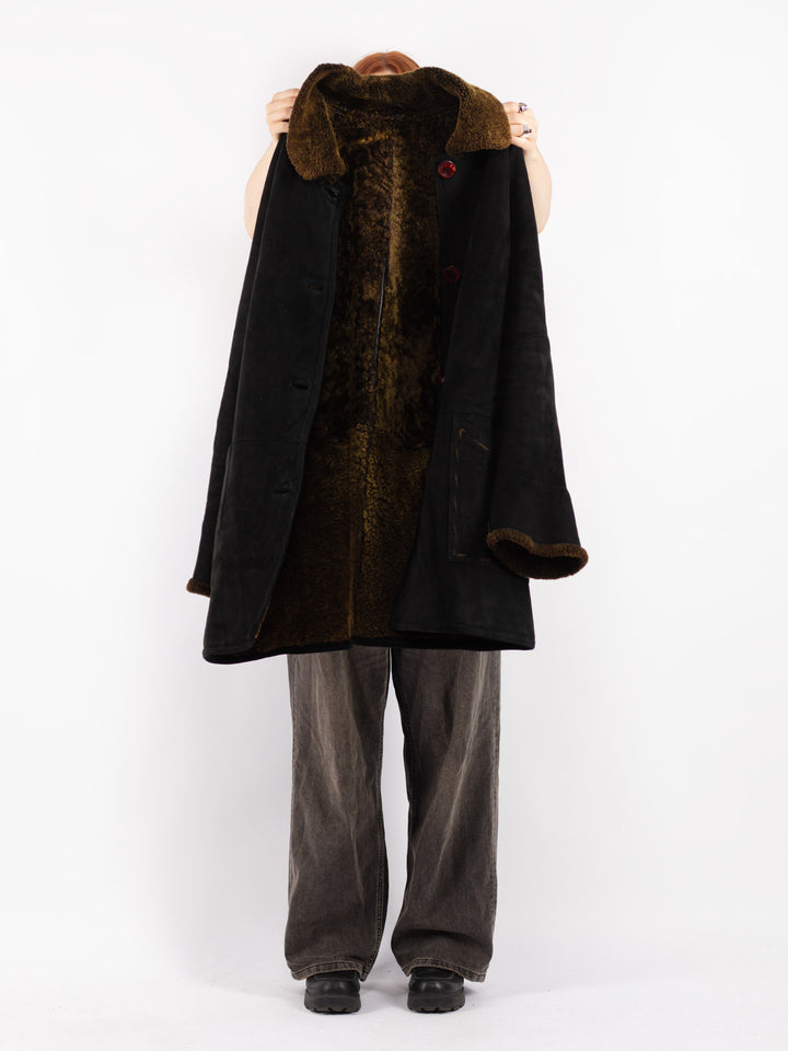 Vintage 90's Women Sheepskin Coat in Black