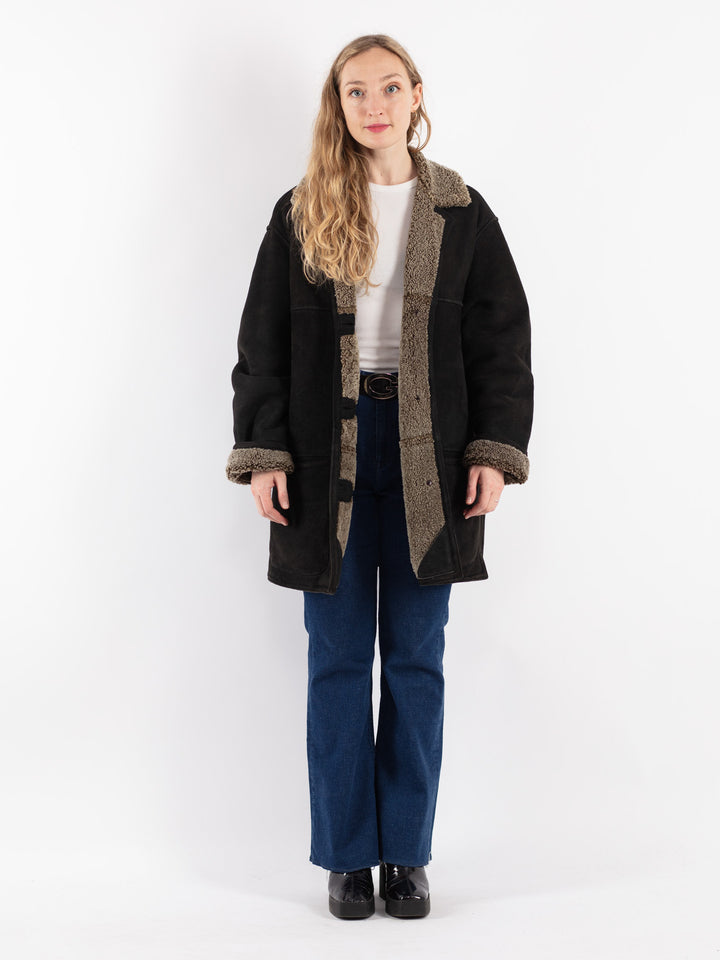Vintage 90's Women Sheepskin Coat in Black