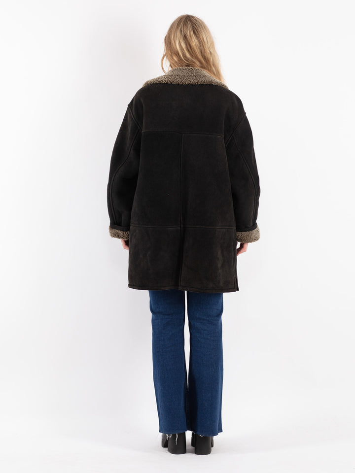 Vintage 90's Women Sheepskin Coat in Black