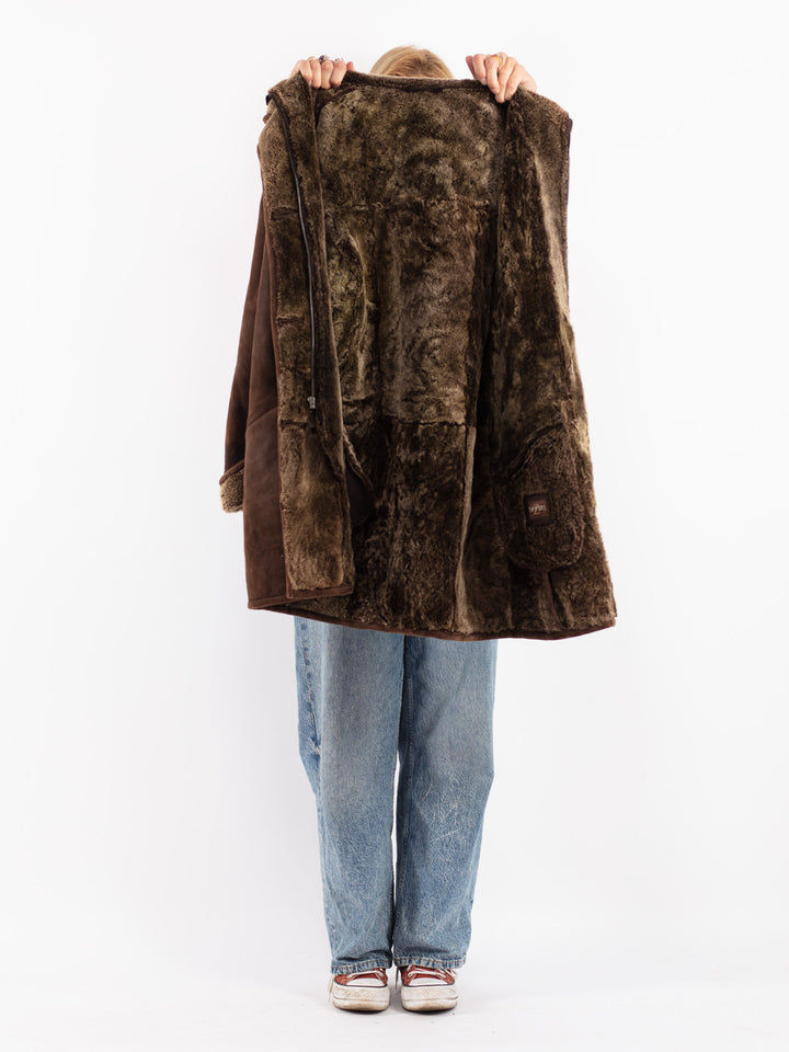 Vintage 90's Women Sheepskin Coat in Brown