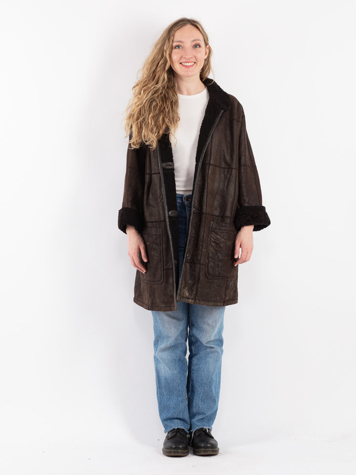 Vintage 90's Women Sheepskin Coat in Brown