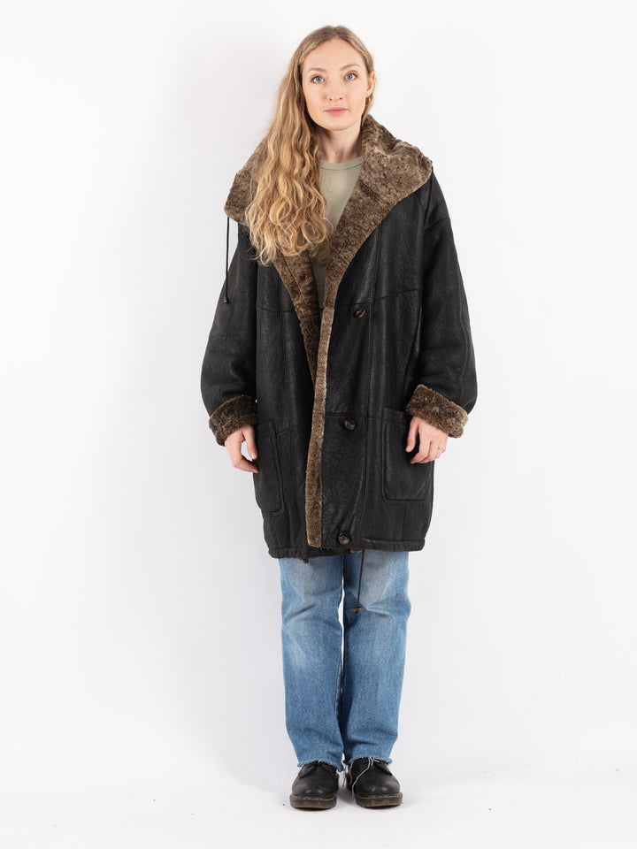 Vintage 90's Women Sheepskin Coat in Black