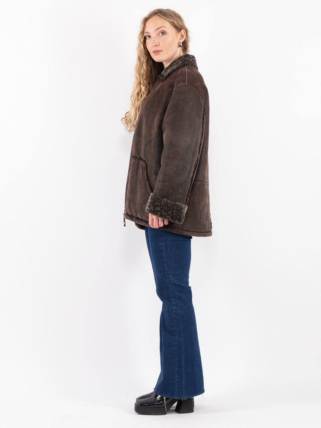 Vintage 90's Women Sheepskin Coat in Brown