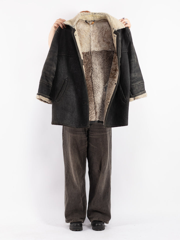 Vintage 90's Women Sheepskin Coat in Black