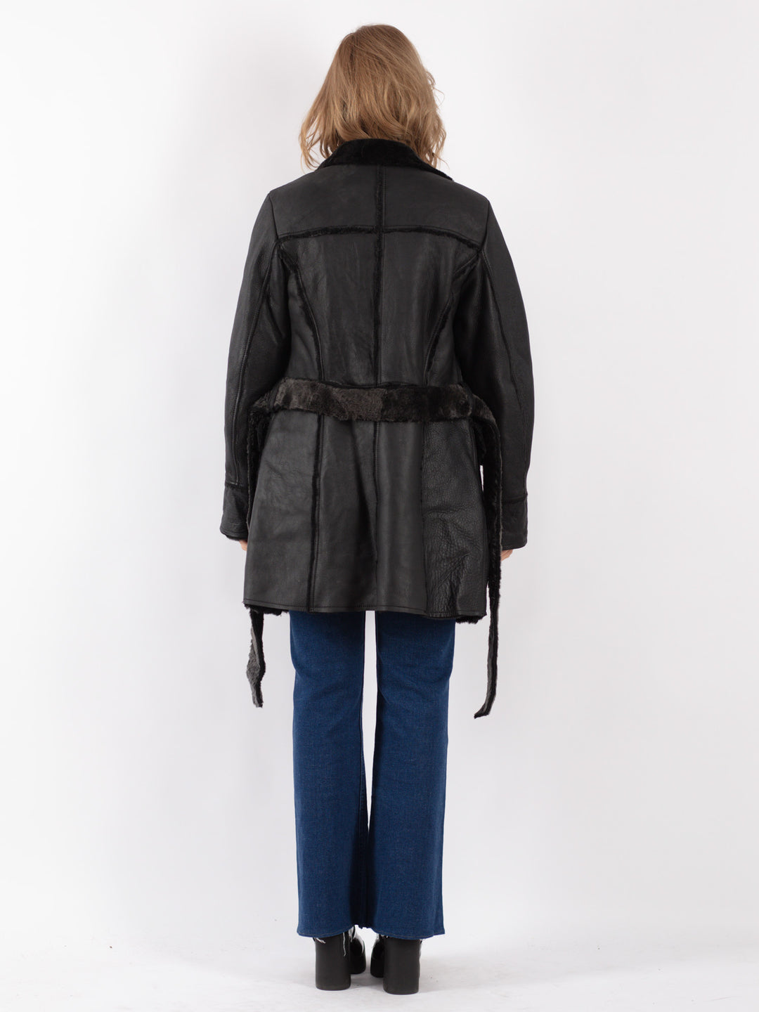 Vintage 90's Women Sheepskin Shearling Coat in Black