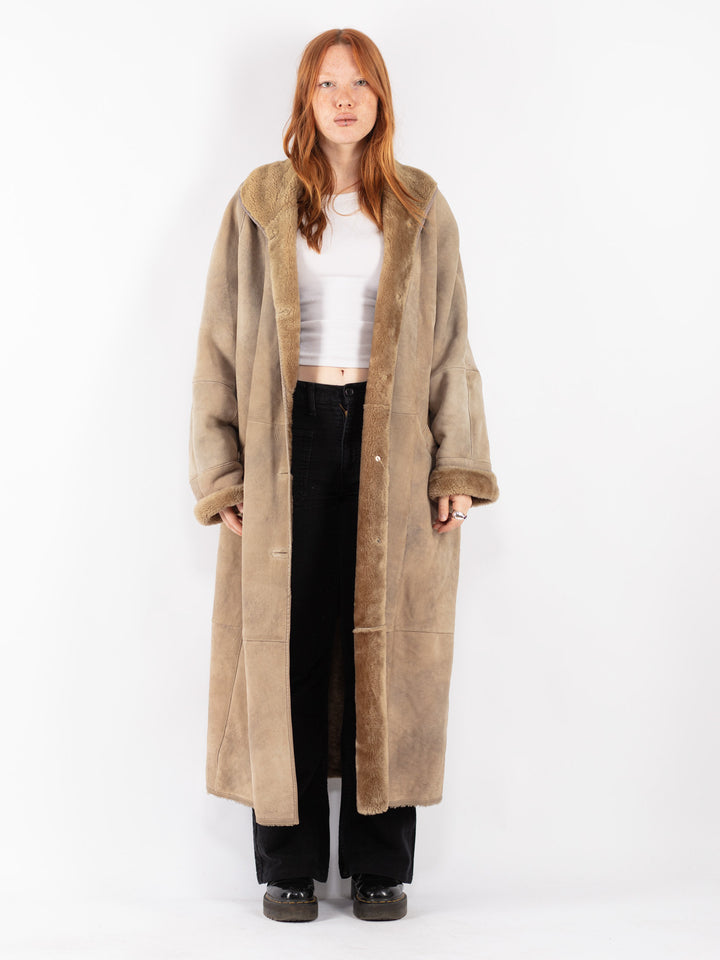 Vintage 90's Women Sheepskin Shearling Coat in Beige