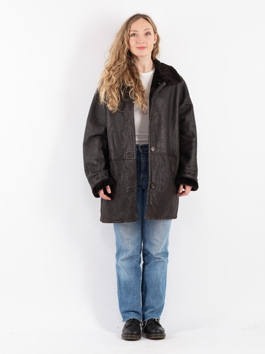 Vintage 90's Women Sheepskin Coat in Brown