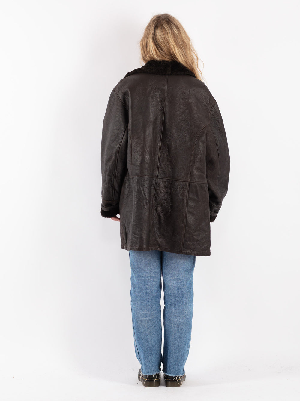 Vintage 90's Women Sheepskin Coat in Brown