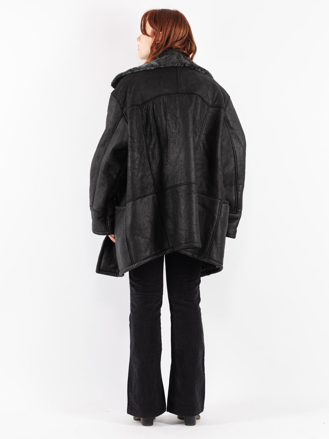 Vintage 80's Women Sheepskin Shearling Coat in Black