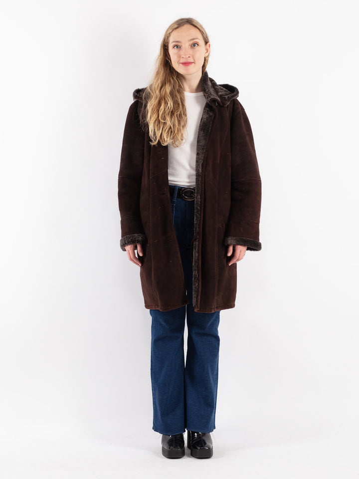Vintage 90's Women Sheepskin Coat in Brown