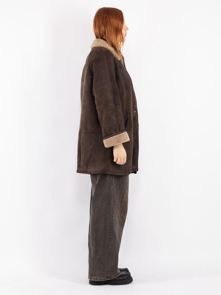 Vintage 90's Women Sheepskin Coat in Brown