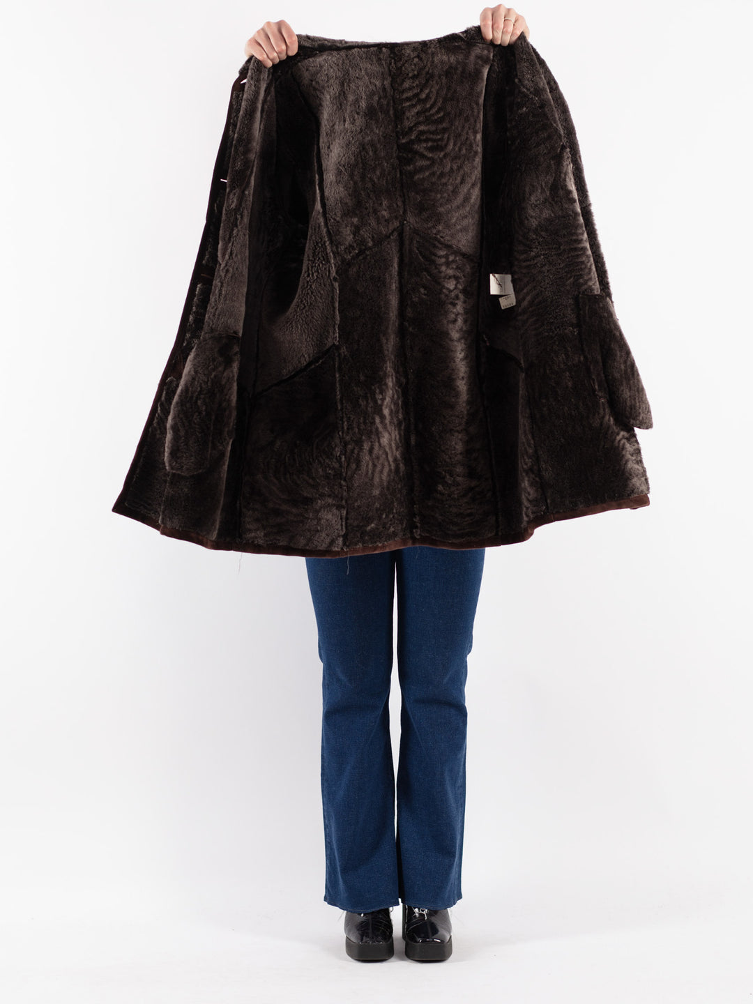 Vintage 90's Women Sheepskin Coat in Brown