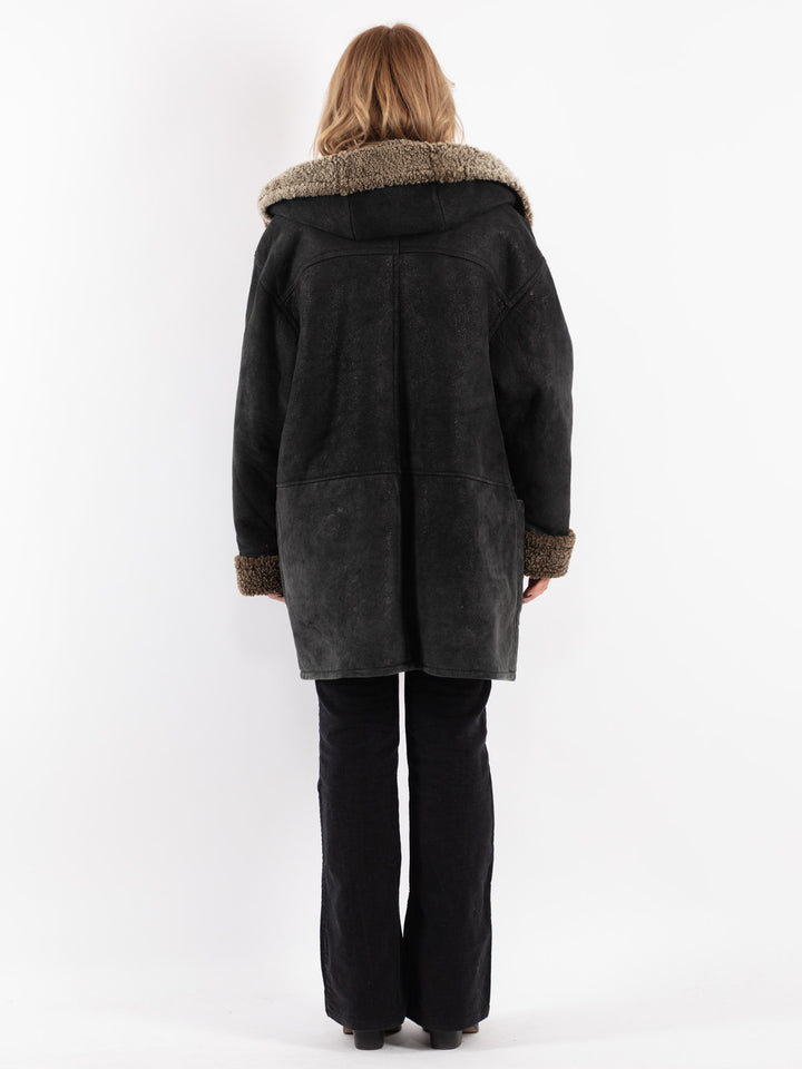 Vintage 90's Women Sheepskin in Black