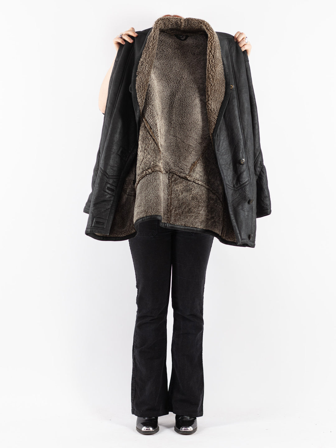 Vintage 90's Women Sheepskin Coat in Black