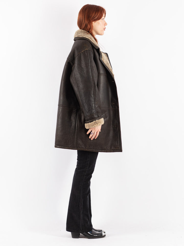Vintage 90's Women Sheepskin Coat in Brown