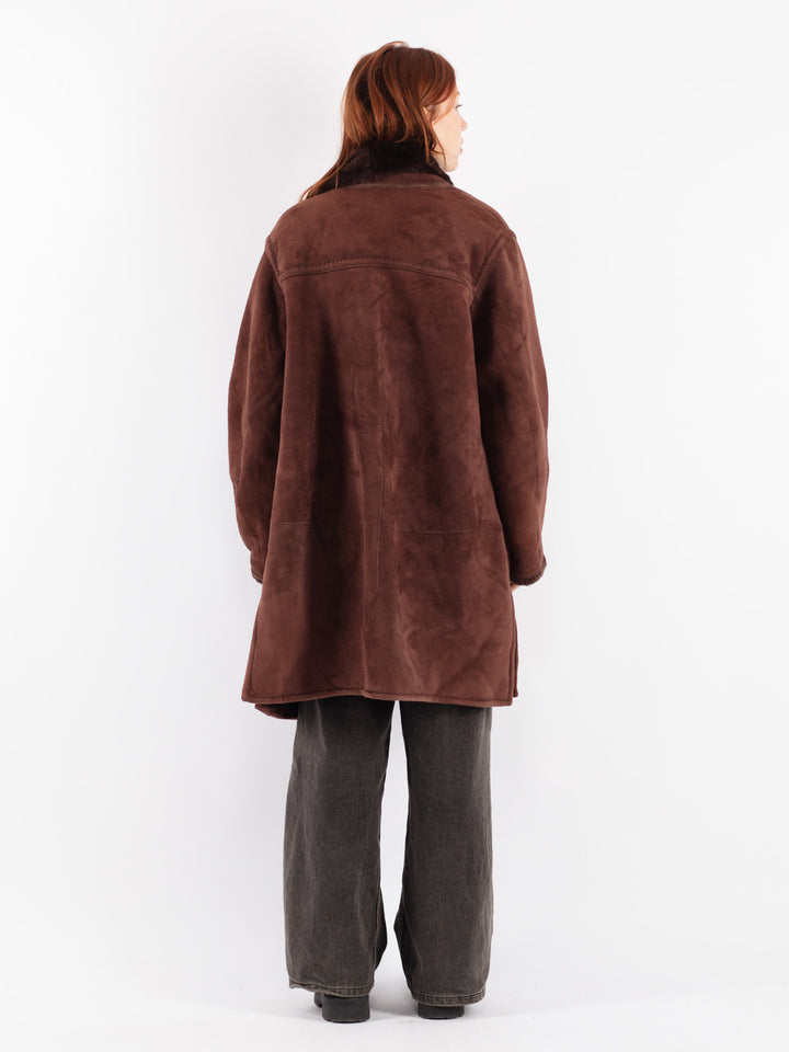 Vintage 90's Women Sheepskin Coat in Brown