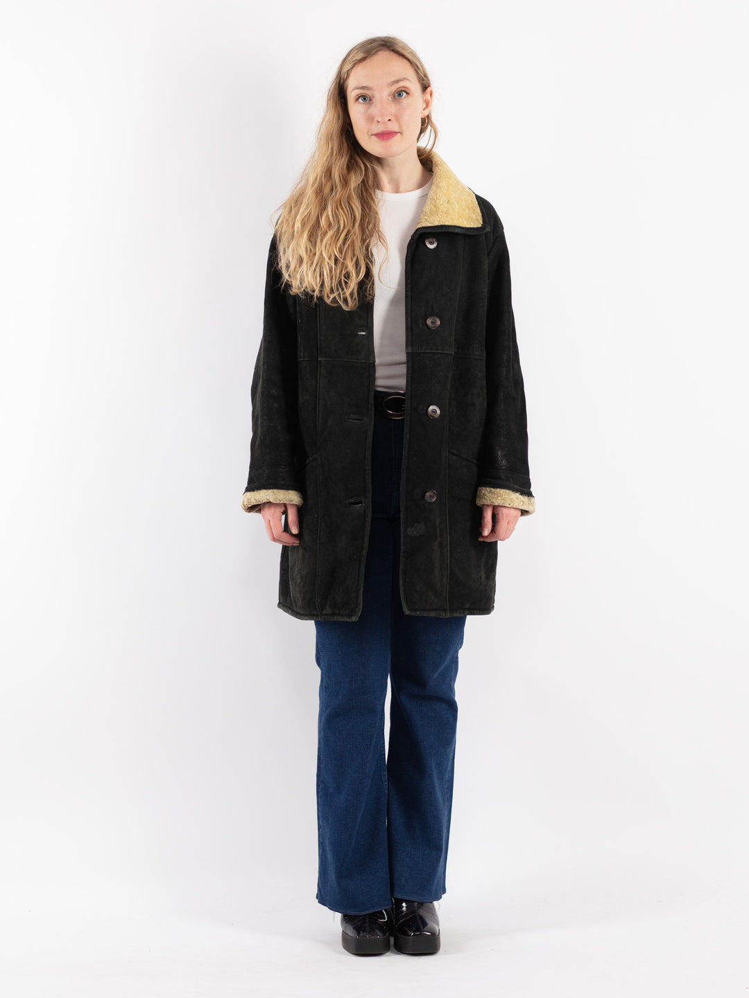 Vintage 90's Women Sheepskin Coat in Black