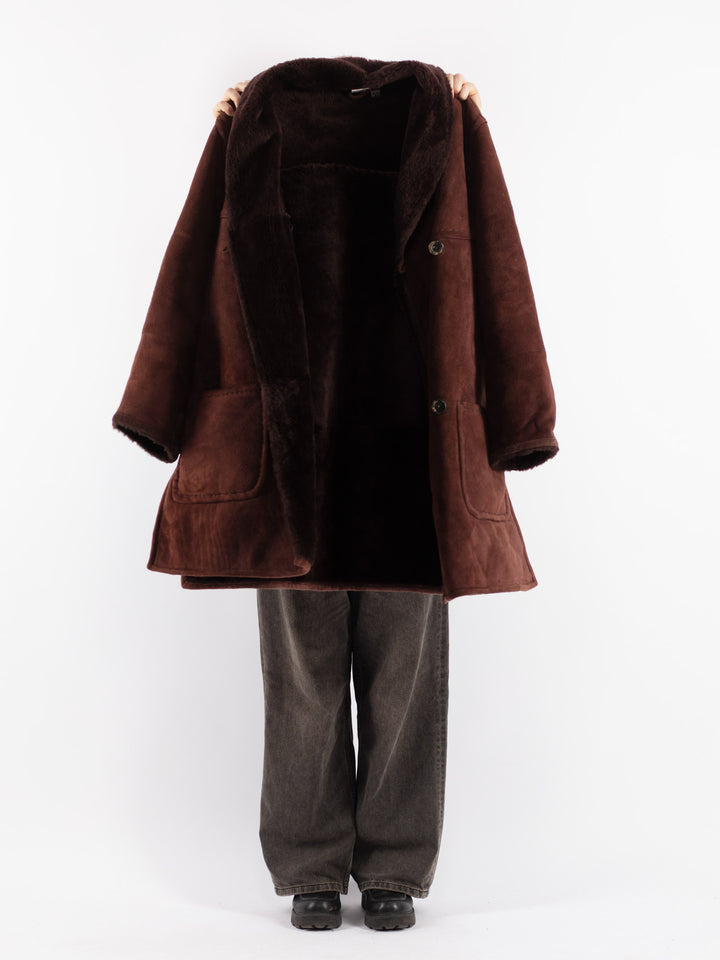 Vintage 90's Women Sheepskin Coat in Brown